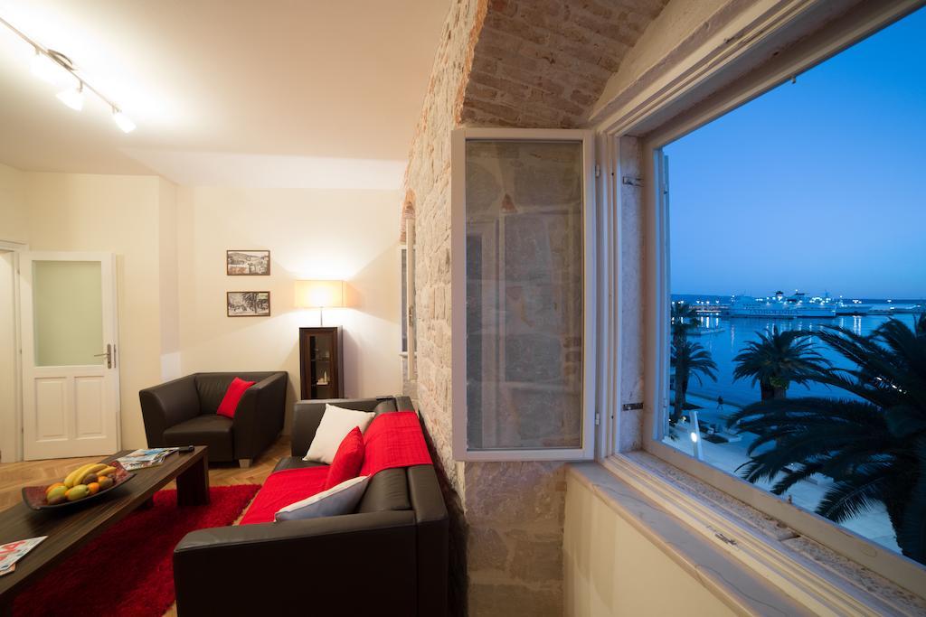Luxury Apartment Riva With A Magnificient View Split Exteriör bild
